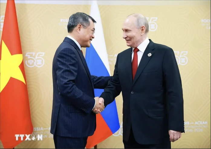 Thủ tướng Lê Minh Hưng gặp Tổng thống Putin: Sớm triển khai Nhà máy điện hạt nhân Ninh Thuận 1 Thủ tướng Lê Minh Hưng gặp Tổng thống Putin: Sớm triển khai Nhà máy điện hạt nhân Ninh Thuận 1