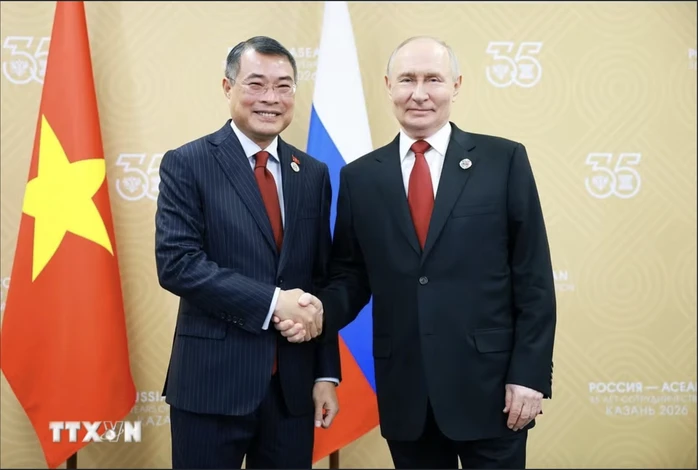 Thủ tướng Lê Minh Hưng gặp Tổng thống Putin: Sớm triển khai Nhà máy điện hạt nhân Ninh Thuận 1 Thủ tướng Lê Minh Hưng gặp Tổng thống Putin: Sớm triển khai Nhà máy điện hạt nhân Ninh Thuận 1