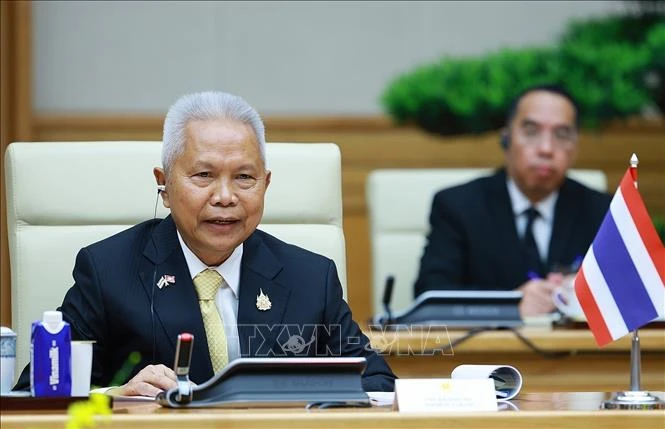 Thủ tướng Lê Minh Hưng hội kiến Chủ tịch Quốc hội kiêm Chủ tịch Hạ viện Thái Lan Thủ tướng Lê Minh Hưng hội kiến Chủ tịch Quốc hội kiêm Chủ tịch Hạ viện Thái Lan