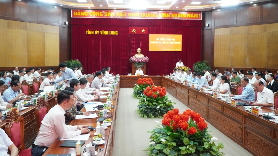 Thủ tướng Lê Minh Hưng: Kiện toàn cán bộ theo quan điểm 'có vào, có ra, có lên, có xuống'