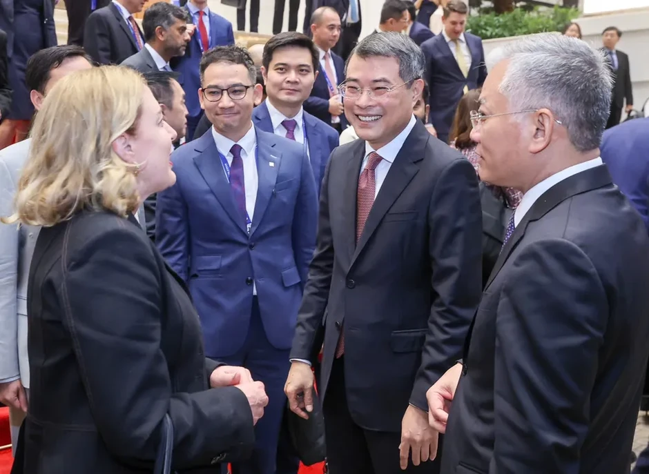 Thủ tướng Lê Minh Hưng làm việc với 52 doanh nghiệp hàng đầu của Hoa Kỳ Thủ tướng Lê Minh Hưng làm việc với 52 doanh nghiệp hàng đầu của Hoa Kỳ
