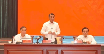 Thủ tướng Lê Minh Hưng làm việc với TPHCM