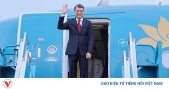 Thủ tướng Lê Minh Hưng lên đường dự Hội nghị Cấp cao ASEAN tại Philippines