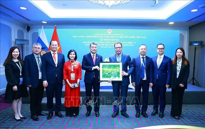 Thủ tướng Lê Minh Hưng phát biểu tại Diễn đàn Kinh doanh ASEAN - Nga Thủ tướng Lê Minh Hưng phát biểu tại Diễn đàn Kinh doanh ASEAN - Nga