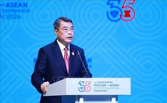Thủ tướng Lê Minh Hưng phát biểu tại Diễn đàn Kinh doanh ASEAN - Nga