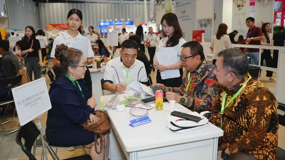 Thủ tướng Lê Minh Hưng tham dự Hội nghị Cấp cao ASEAN lần thứ 48: Thúc đẩy triển khai hiệu quả các ưu tiên chiến lược của ASEAN Thủ tướng Lê Minh Hưng tham dự Hội nghị Cấp cao ASEAN lần thứ 48: Thúc đẩy triển khai hiệu quả các ưu tiên chiến lược của ASEAN