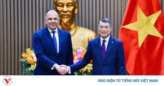 Thủ tướng Lê Minh Hưng tiếp Bộ trưởng Ngoại giao Cộng hòa Hy Lạp
