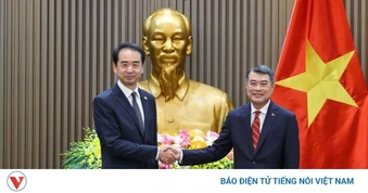 Thủ tướng Lê Minh Hưng tiếp Đại sứ Trung Quốc tại Việt Nam