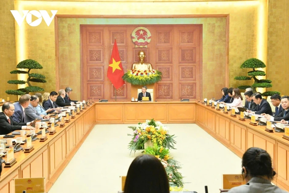 Thủ tướng Lê Minh Hưng tiếp đoàn 52 doanh nghiệp lớn, hàng đầu của Hoa Kỳ Thủ tướng Lê Minh Hưng tiếp đoàn 52 doanh nghiệp lớn, hàng đầu của Hoa Kỳ