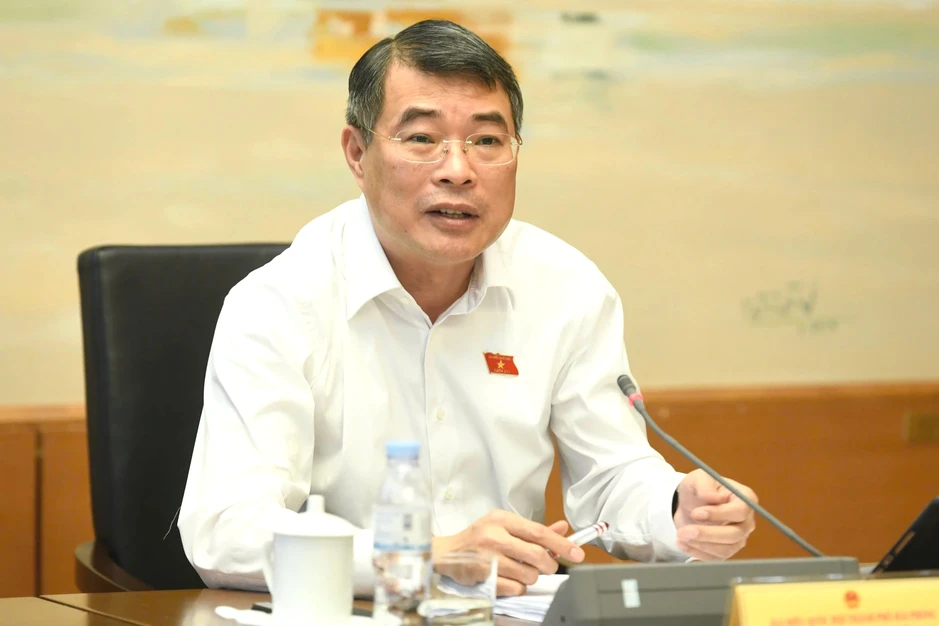 Thủ tướng Lê Minh Hưng trả lời câu hỏi “Tại sao giá nhà cao?”