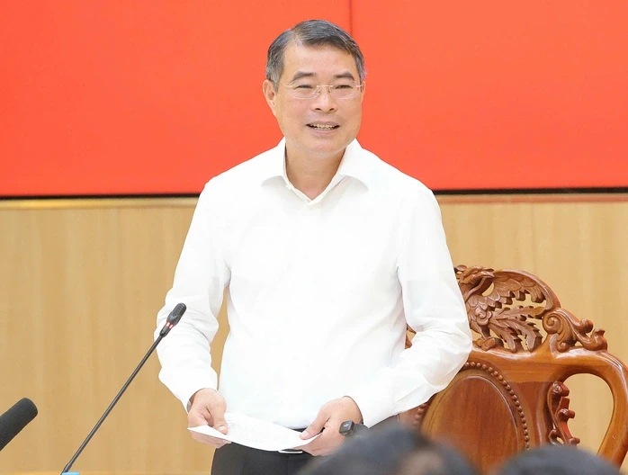 Thủ tướng Lê Minh Hưng yêu cầu Cần Thơ bảo đảm nguyên vật liệu cho các công trình lớn Thủ tướng Lê Minh Hưng yêu cầu Cần Thơ bảo đảm nguyên vật liệu cho các công trình lớn
