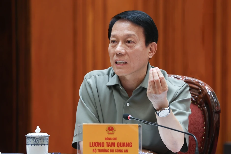 Thủ tướng nêu yêu cầu đặc biệt với các bộ trưởng trong xây cơ sở dữ liệu