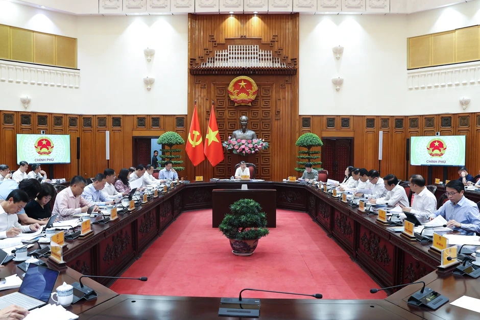 Thủ tướng nêu yêu cầu đặc biệt với các bộ trưởng trong xây cơ sở dữ liệu