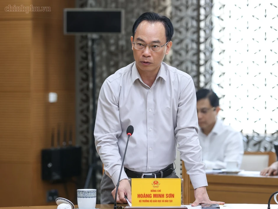 Thủ tướng: Nghiêm túc kiểm điểm tổ chức, cá nhân trong việc thiếu sách giáo khoa Thủ tướng: Nghiêm túc kiểm điểm tổ chức, cá nhân trong việc thiếu sách giáo khoa