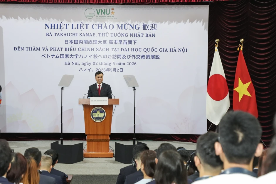 Thủ tướng Nhật Bản Takaichi Sanae thăm và phát biểu tại Đại học Quốc gia Hà Nội