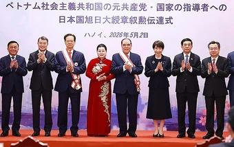 Thủ tướng Nhật Bản trao Huân chương Mặt trời mọc cho nguyên Tổng Bí thư Nông Đức Mạnh, nguyên Thủ tướng Nguyễn Tấn Dũng