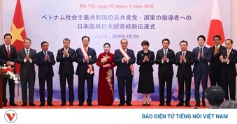 Thủ tướng Nhật Bản trao Huân chương Mặt trời mọc tặng nguyên lãnh đạo Việt Nam