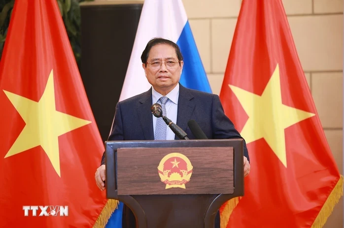 Thủ tướng Phạm Minh Chính bắt đầu thăm chính thức Liên bang Nga Thủ tướng Phạm Minh Chính bắt đầu thăm chính thức Liên bang Nga