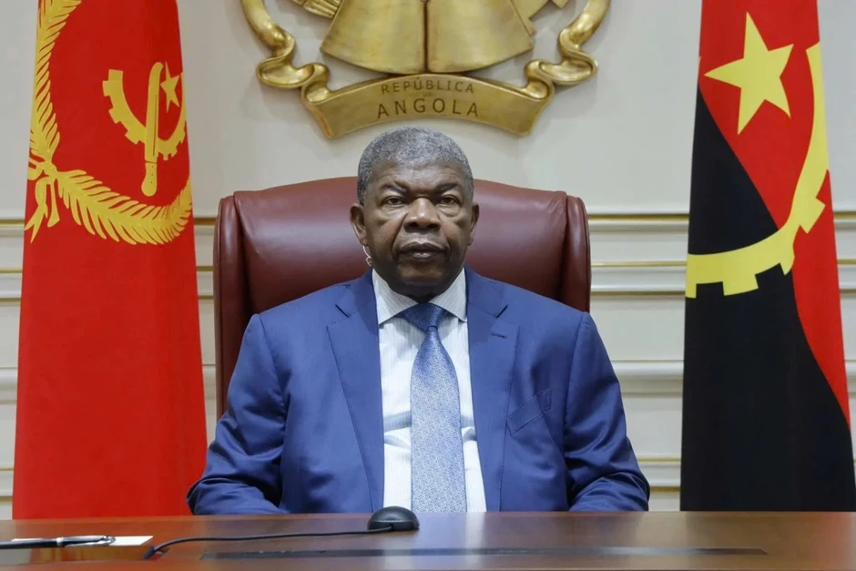Thủ tướng Phạm Minh Chính điện đàm với Tổng thống Cộng hòa Angola Thủ tướng Phạm Minh Chính điện đàm với Tổng thống Cộng hòa Angola