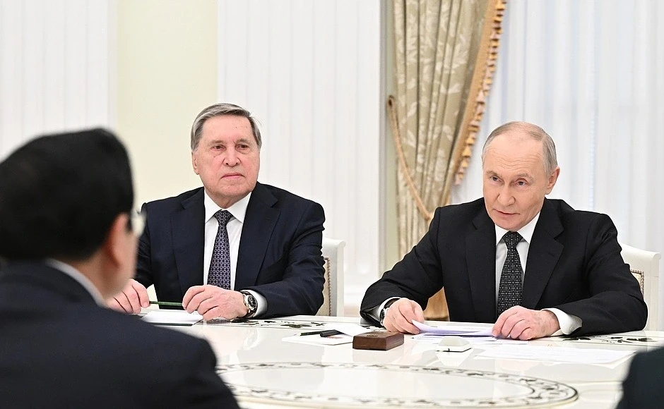 Thủ tướng Phạm Minh Chính hội kiến Tổng thống Nga Vladimir Putin