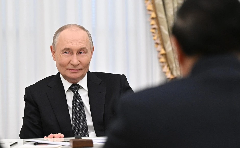 Thủ tướng Phạm Minh Chính hội kiến Tổng thống Nga Vladimir Putin