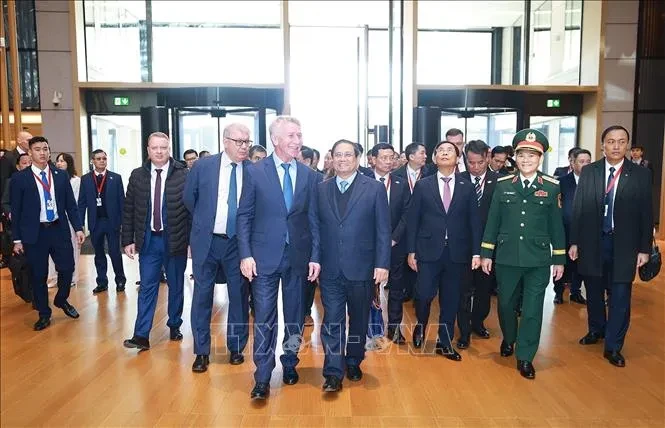 Thủ tướng Phạm Minh Chính làm việc, thúc đẩy các dự án khí LNG với Nga Thủ tướng Phạm Minh Chính làm việc, thúc đẩy các dự án khí LNG với Nga