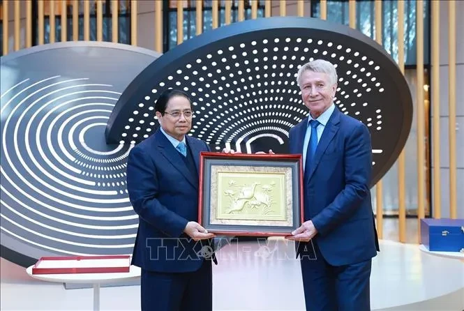 Thủ tướng Phạm Minh Chính làm việc, thúc đẩy các dự án khí LNG với Nga Thủ tướng Phạm Minh Chính làm việc, thúc đẩy các dự án khí LNG với Nga
