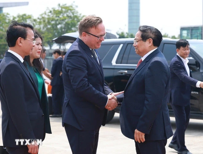 Thủ tướng Phạm Minh Chính lên đường thăm chính thức Liên bang Nga Thủ tướng Phạm Minh Chính lên đường thăm chính thức Liên bang Nga