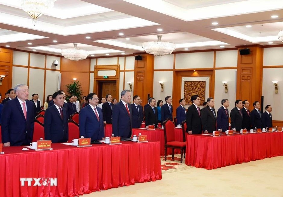 Thủ tướng Phạm Minh Chính nhận Huân chương Quân công hạng Nhất Thủ tướng Phạm Minh Chính nhận Huân chương Quân công hạng Nhất