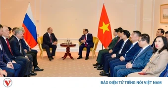 Thủ tướng Phạm Minh Chính tiếp Chủ tịch Đảng Cộng sản Liên bang Nga Ziuganov