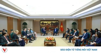 Thủ tướng Phạm Minh Chính tiếp Giám đốc Đại học RMIT