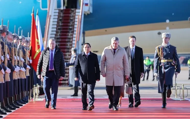 Thủ tướng Phạm Minh Chính tới Thủ đô Moscow, bắt đầu thăm chính thức Liên bang Nga Thủ tướng Phạm Minh Chính tới Thủ đô Moscow, bắt đầu thăm chính thức Liên bang Nga