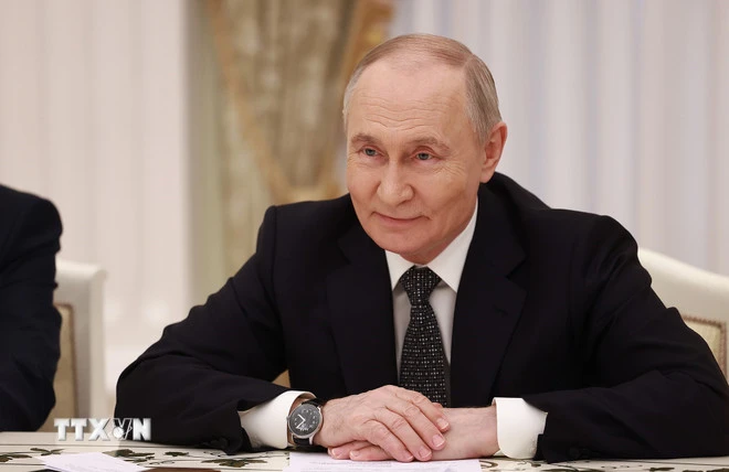 Thủ tướng Phạm Minh Chính, Tổng thống Nga Vladimir Putin Thủ tướng Phạm Minh Chính, Tổng thống Nga Vladimir Putin