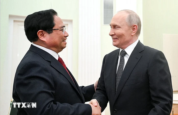 Thủ tướng Phạm Minh Chính, Tổng thống Nga Vladimir Putin Thủ tướng Phạm Minh Chính, Tổng thống Nga Vladimir Putin