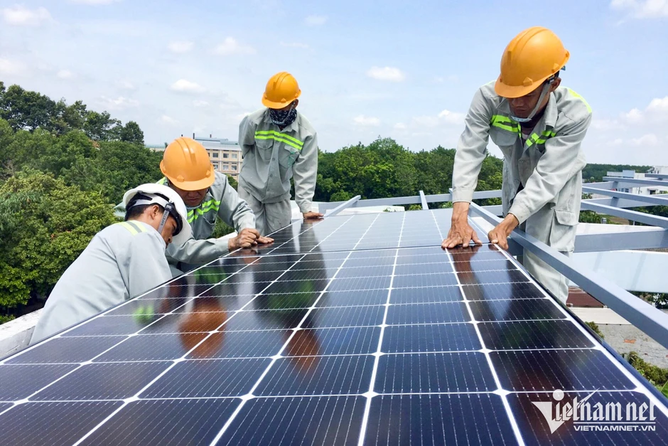 Thủ tướng: Phấn đấu tiết kiệm tối thiểu 3% tổng điện năng tiêu thụ toàn quốc Thủ tướng: Phấn đấu tiết kiệm tối thiểu 3% tổng điện năng tiêu thụ toàn quốc