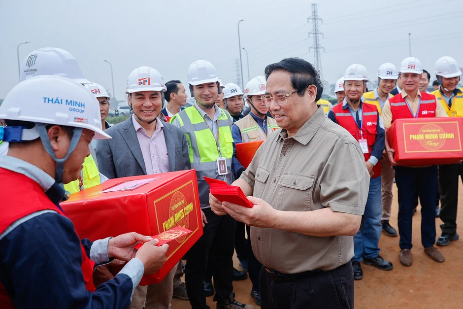 Thủ tướng: Phát triển kinh tế hàng không, khu thương mại tự do thế hệ mới tại sân bay Gia Bình