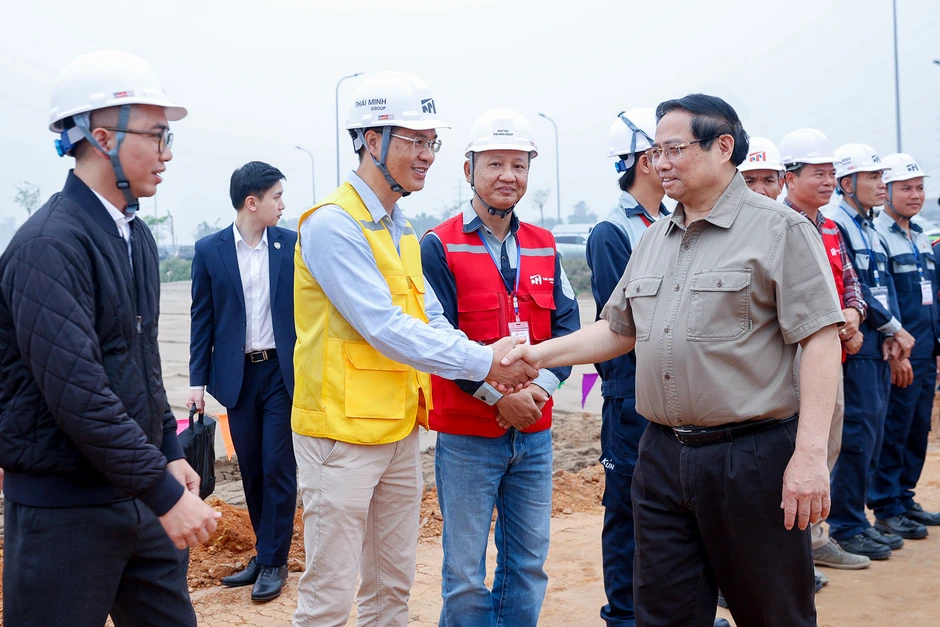 Thủ tướng: Phát triển kinh tế hàng không, khu thương mại tự do thế hệ mới tại sân bay Gia Bình