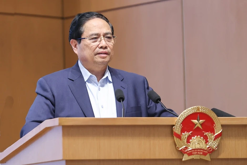 Thủ tướng: Phủ sóng 5G toàn quốc, sớm khai thác tuyến cáp quang biển Thủ tướng: Phủ sóng 5G toàn quốc, sớm khai thác tuyến cáp quang biển