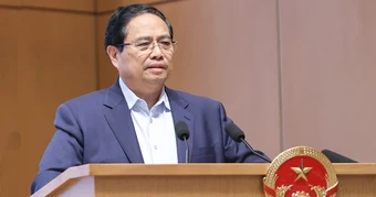 Thủ tướng: Phủ sóng 5G toàn quốc, sớm khai thác tuyến cáp quang biển