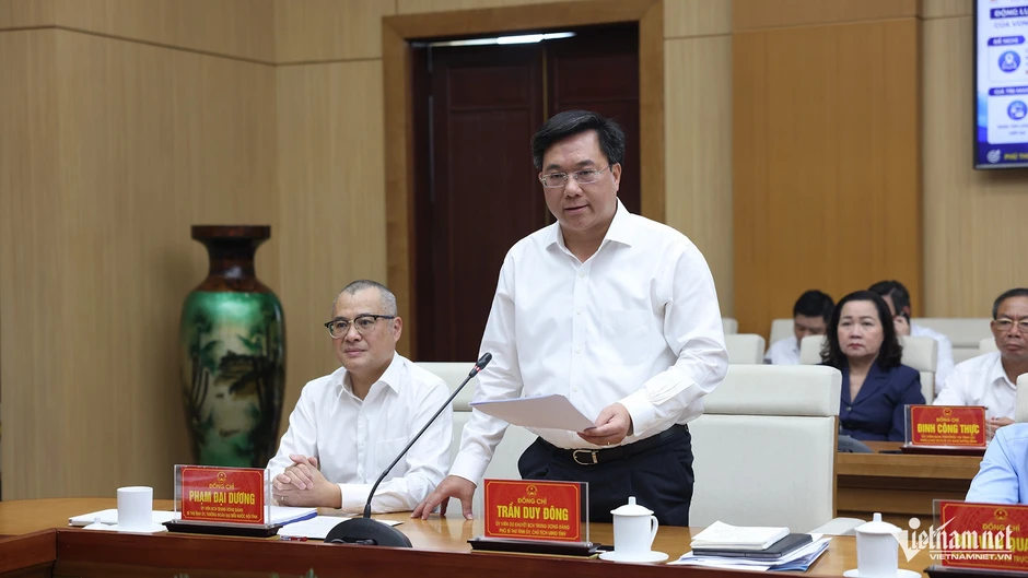 Thủ tướng: Phú Thọ không thể tiếp tục dựa vào nhân công giá rẻ để thu hút đầu tư Thủ tướng: Phú Thọ không thể tiếp tục dựa vào nhân công giá rẻ để thu hút đầu tư