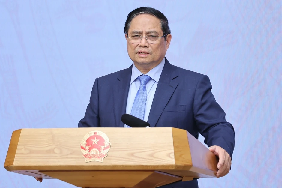 Thủ tướng: "Thiên tai ngày càng cực đoan, vượt xa năng lực dự báo" Thủ tướng: "Thiên tai ngày càng cực đoan, vượt xa năng lực dự báo"