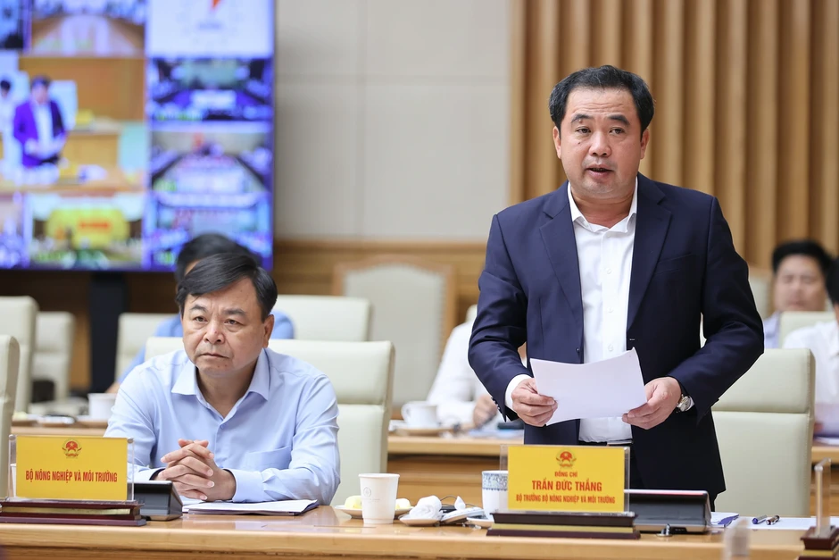 Thủ tướng: "Thiên tai ngày càng cực đoan, vượt xa năng lực dự báo" Thủ tướng: "Thiên tai ngày càng cực đoan, vượt xa năng lực dự báo"