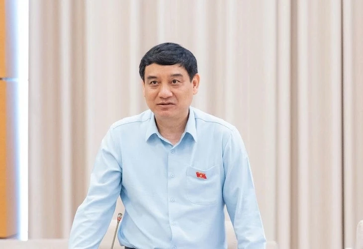 Thủ tướng sẽ làm việc với Tuyên Quang vụ điểm 10 Toán, đề xuất tách riêng 2 kỳ thi Thủ tướng sẽ làm việc với Tuyên Quang vụ điểm 10 Toán, đề xuất tách riêng 2 kỳ thi