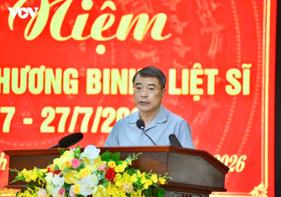 Thủ tướng thăm và tặng quà các thương bệnh binh ở Kim Bảng, Ninh Bình Thủ tướng thăm và tặng quà các thương bệnh binh ở Kim Bảng, Ninh Bình