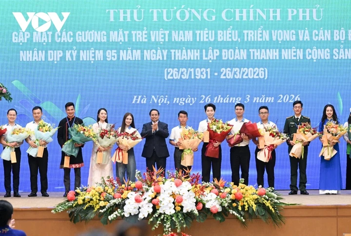 Thủ tướng: Thanh niên phải làm chủ về KHCN, góp phần đưa đất nước bứt phá Thủ tướng: Thanh niên phải làm chủ về KHCN, góp phần đưa đất nước bứt phá