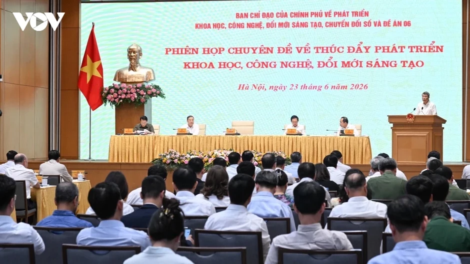 Thủ tướng: Tháo gỡ điểm nghẽn cơ chế, thúc đẩy phát triển công nghệ chiến lược Thủ tướng: Tháo gỡ điểm nghẽn cơ chế, thúc đẩy phát triển công nghệ chiến lược