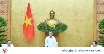 Thủ tướng: Thúc đẩy tăng trưởng theo đúng kịch bản đề ra và giữ vững ổn định vĩ mô