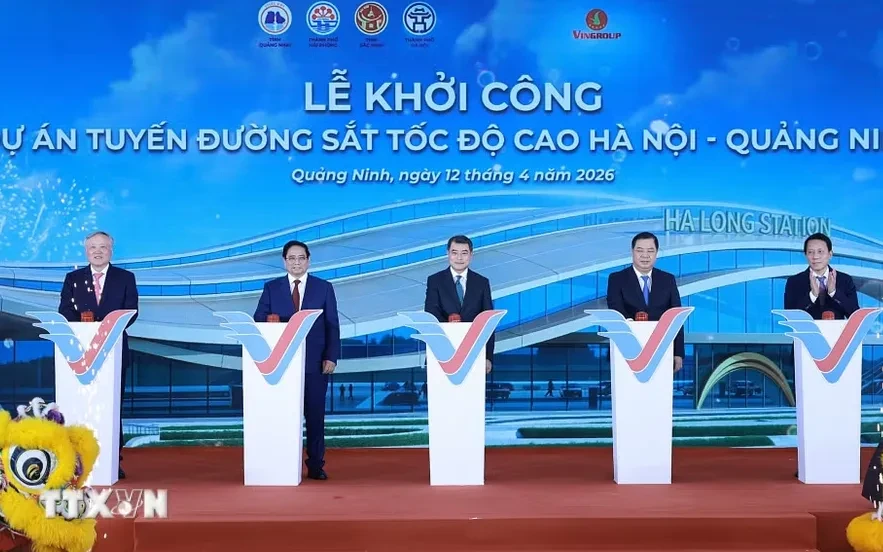 Thủ tướng thực hiện nghi thức khởi công tuyến đường sắt tốc độ cao liên vùng đầu tiên của Việt Nam