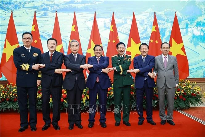 Thủ tướng tiếp các Bộ trưởng Ngoại giao, Quốc phòng và Công an Trung Quốc Thủ tướng tiếp các Bộ trưởng Ngoại giao, Quốc phòng và Công an Trung Quốc