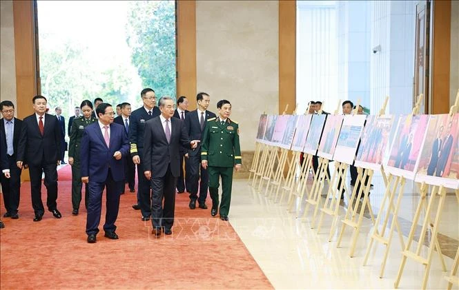 Thủ tướng tiếp các Bộ trưởng Ngoại giao, Quốc phòng và Công an Trung Quốc Thủ tướng tiếp các Bộ trưởng Ngoại giao, Quốc phòng và Công an Trung Quốc